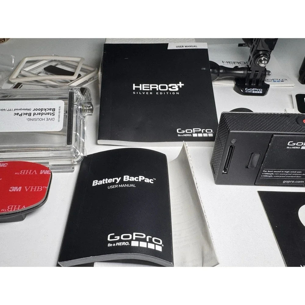 GoPro HERO‎ 3+ Action Camera, Battery , Charger, 32gb SD Waterproof Cases Manual